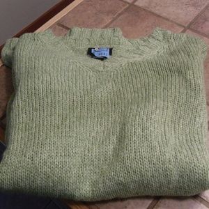New York & Co XL light green v-neck sweater